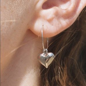 Brandy Melville Silver Heart Earrings